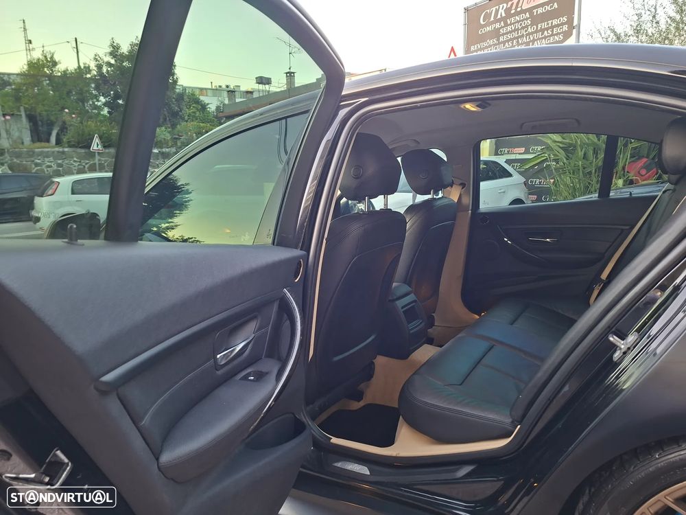 BMW 320 d DPF Blue Performance Edition Sport - 19
