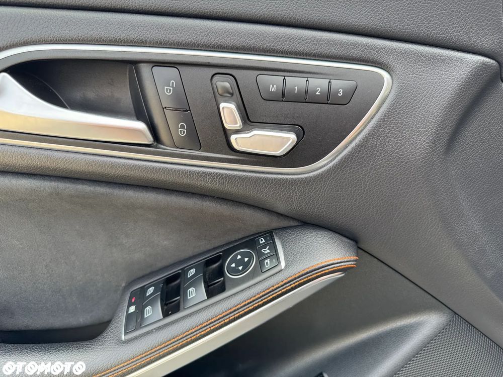 Mercedes-Benz CLA 220 (CDI) d 4-Matic AMG Line - 19