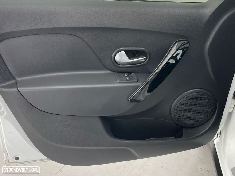 Dacia Logan MCV 0.9 TCe Comfort - 17