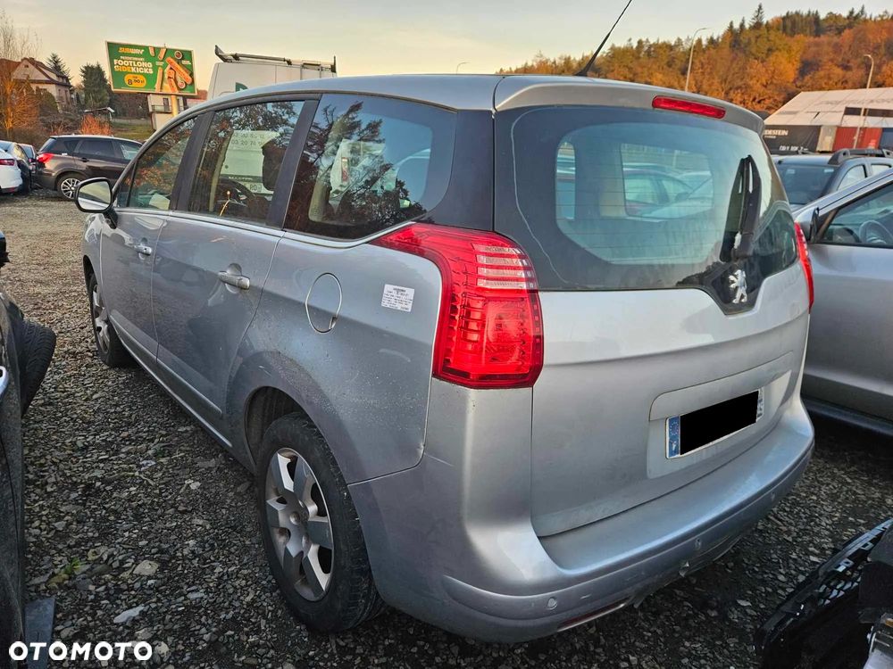 Peugeot 5008 1.6 HDi Premium