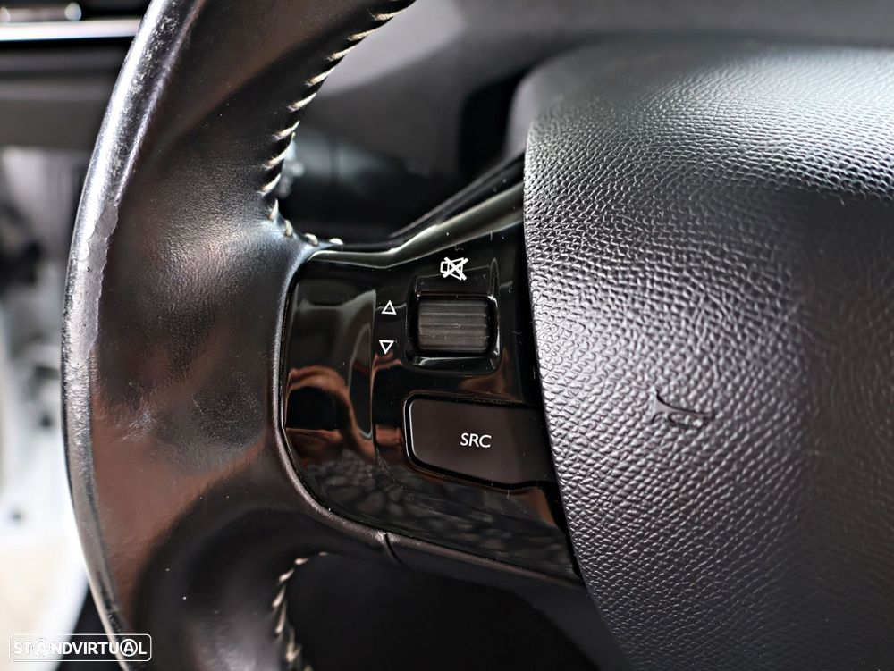 Peugeot 308 1.6 BlueHDi Active J17 - 39