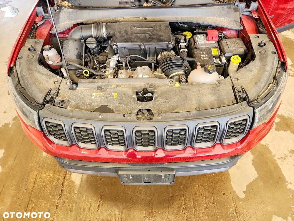 Jeep Compass - 13