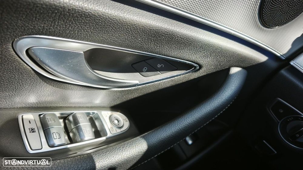 Mercedes-Benz E 220 d Avantgarde+ - 33