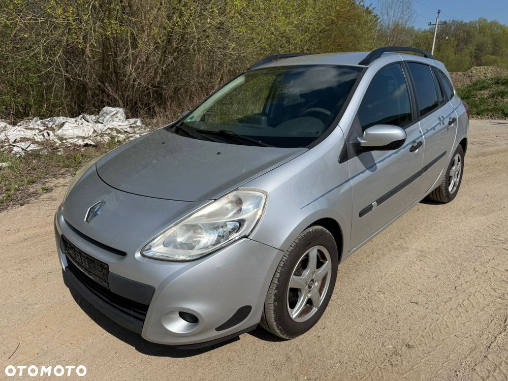 Renault Clio - 1