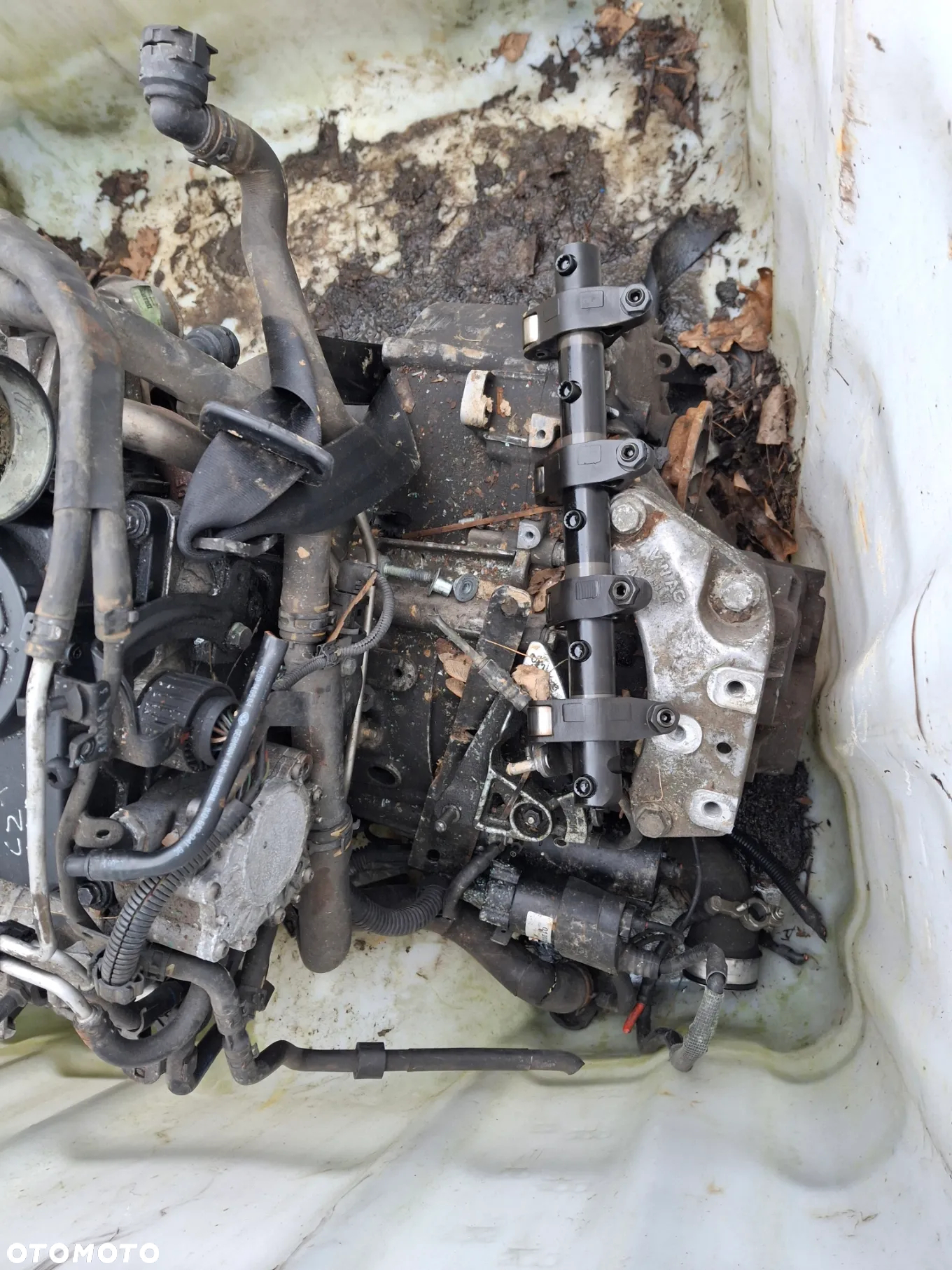 Silnik 2,0 16V TDI VW Touran na części z Niemiec - 5