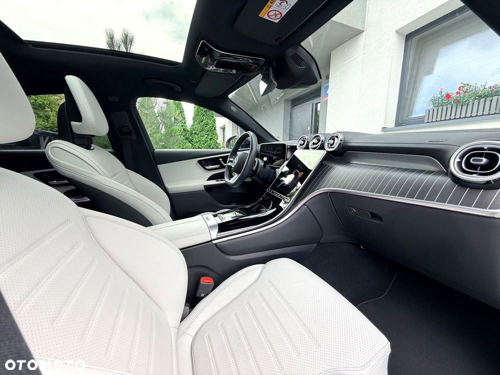 Mercedes-Benz GLC 220 d mHEV 4-Matic AMG Line - 36