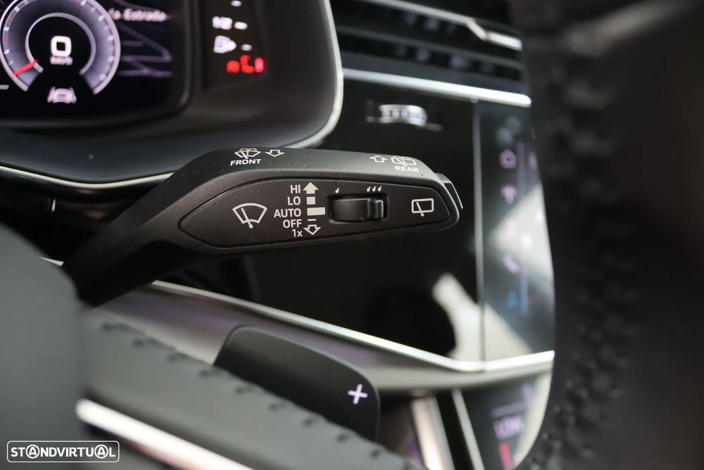 Audi Q8 - 14