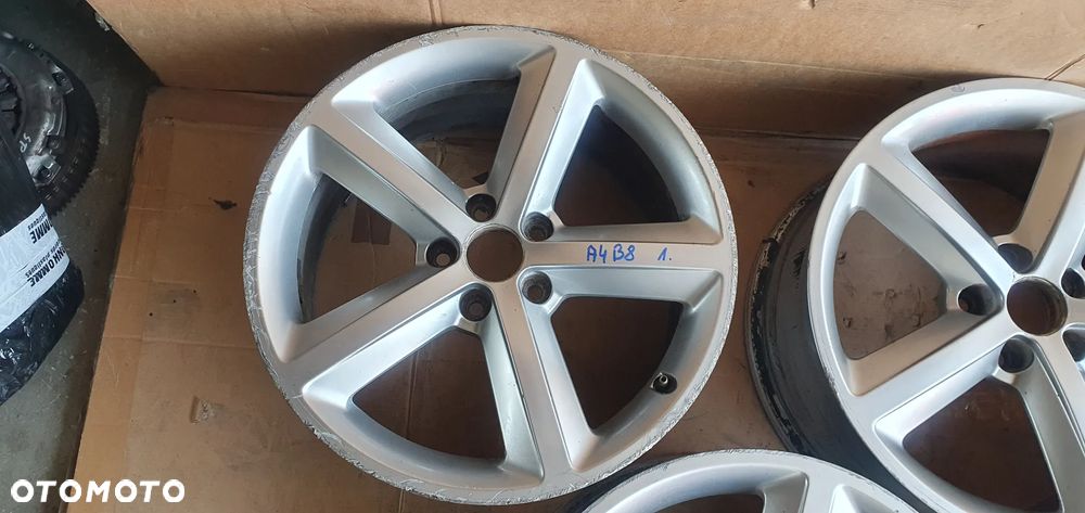 Alufelgi felgi aluminiowe alusy 5x112 R18 8J ET40 Audi A4 B8 8K0601025Q - 3