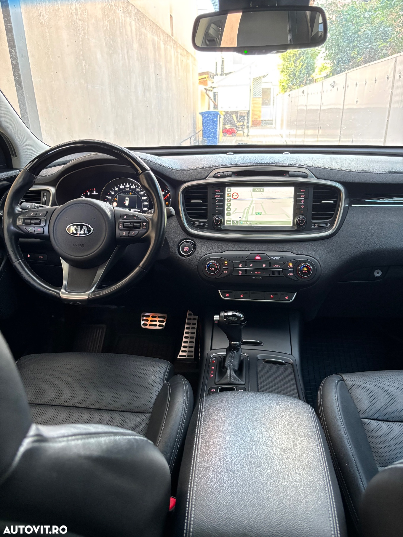 Kia Sorento 2.2 CRDi AWD Aut. Platinum Edition - 3