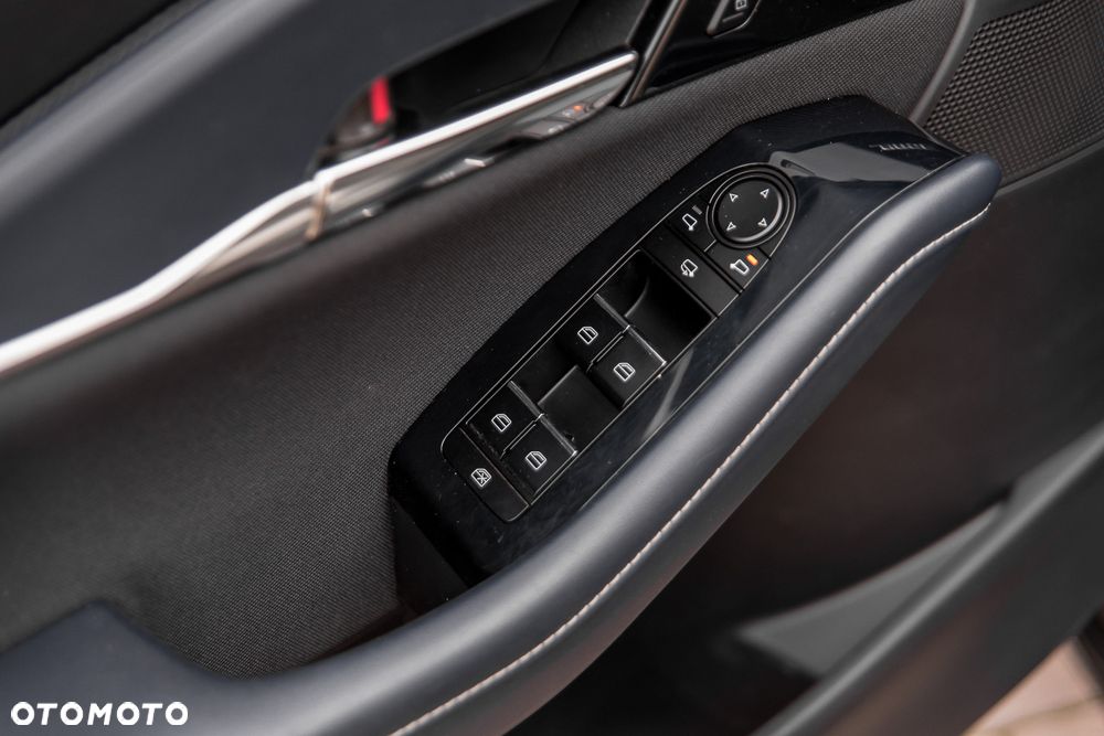 Mazda CX-30 SKYACTIV-X 2.0 M-Hybrid Edition 100 - 16