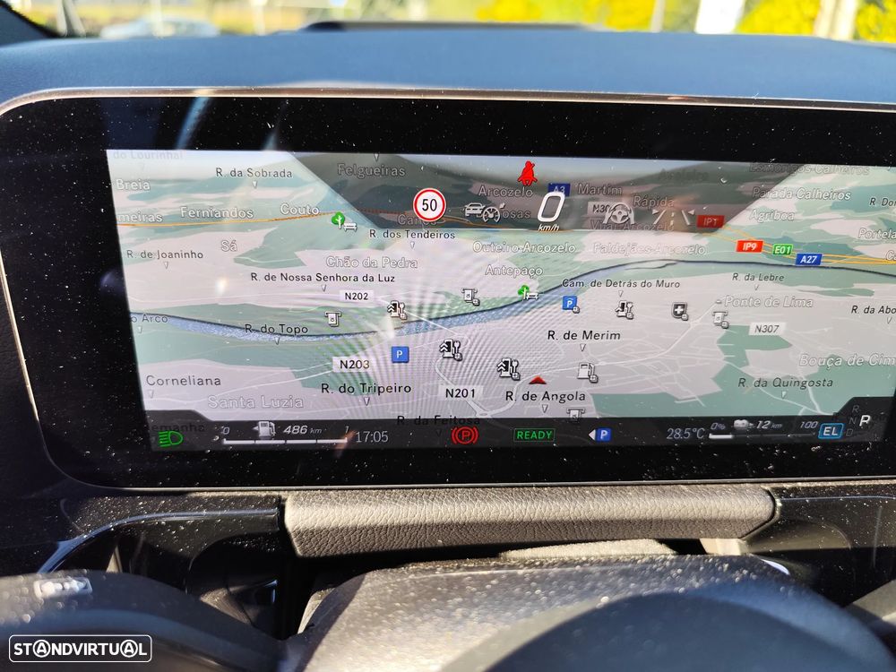 Mercedes-Benz GLA 250 e AMG Line - 17