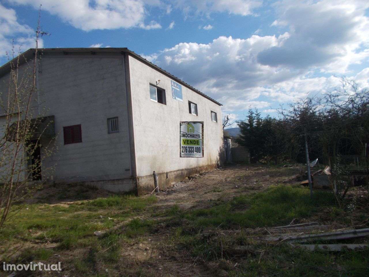 Armazém 150 m2 e Terreno 10670 m2 - Grande imagem: 2/18