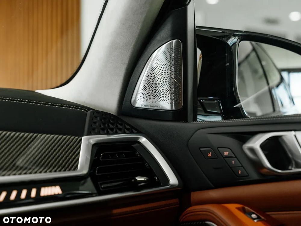 BMW X7 - 13