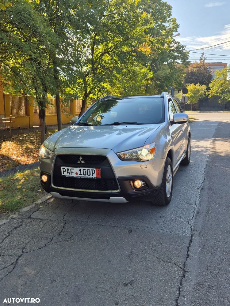 Mitsubishi ASX - 1