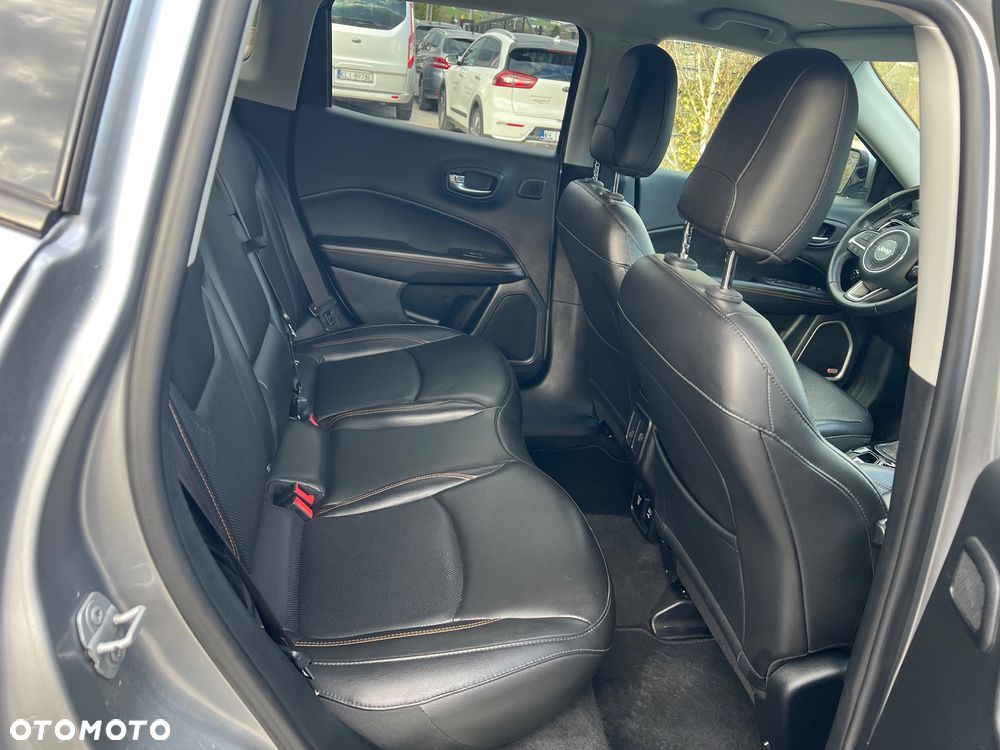Jeep Compass 2.0 MJD Limited 4WD S&S - 35