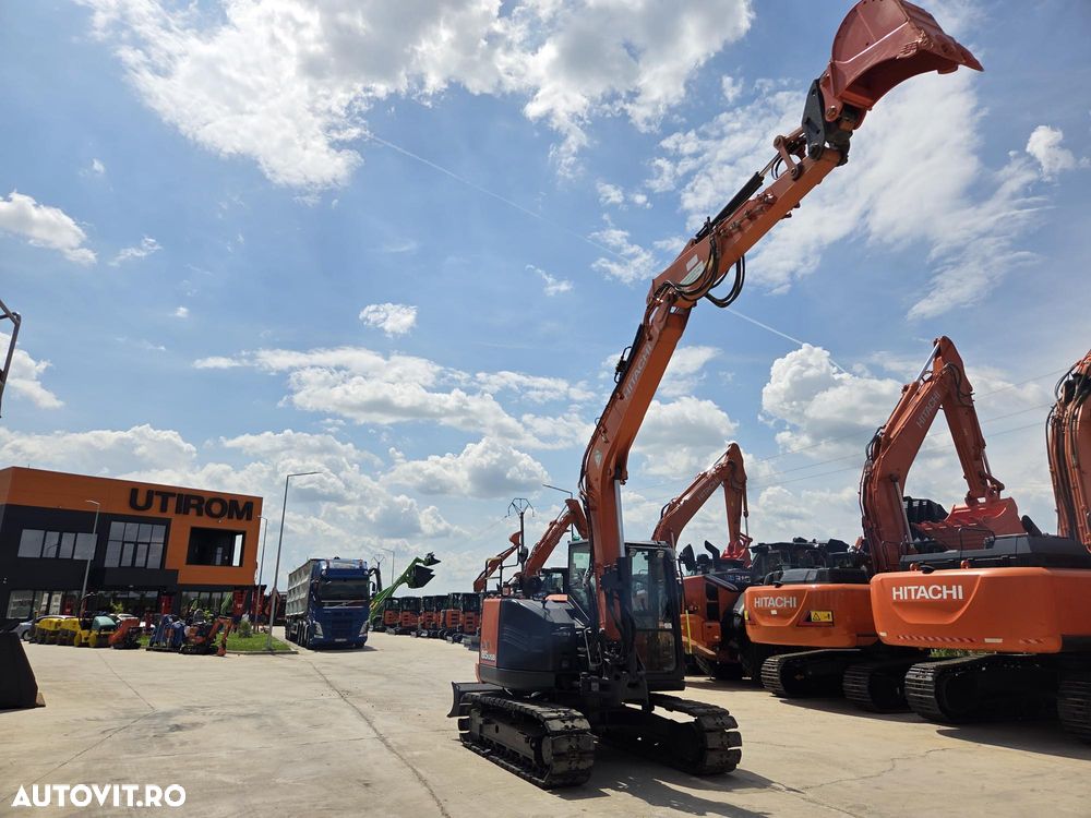 Hitachi ZX85-6, 2022, 2.491h, Masa operationala 8,6t, cupla rapida HIDRAULICA+3 CUPE NOI, senile paduri cauciuc, inst picon si inst rotire pe brate, ad sapare 5m, ridica 3,8t, aer cond, LAMA, STARE FOARTE BUNA, posibil leasing 4 ani-PROMOTIE 62.900 EUR+Tva - 39