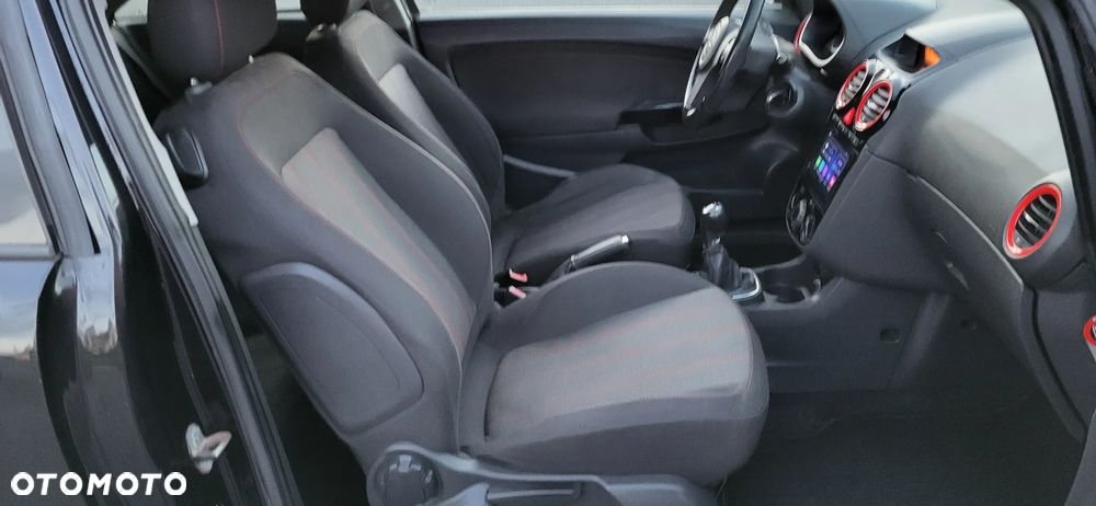 Opel Corsa 1.4 16V Sport - 17