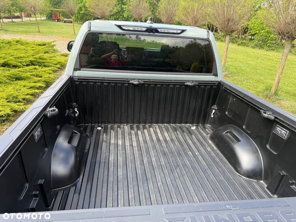 Toyota Tundra - 11