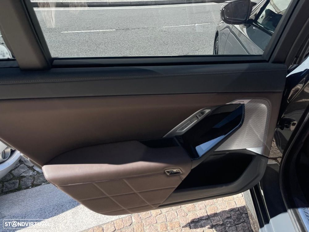 BMW 760 M760e xDrive - 49