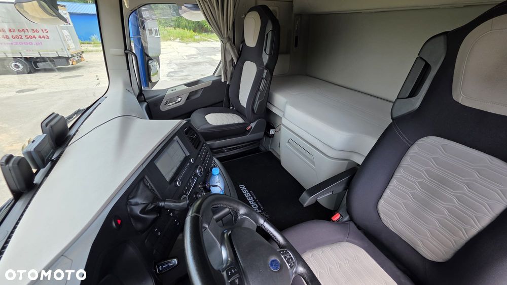 Ford f-max - 8