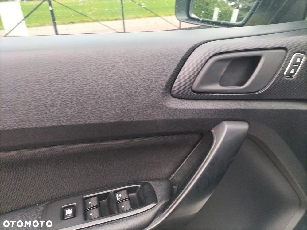 Ford Ranger 4x4 2.0 TDCI Straż strażacki pożarniczy ratowniczy pickup (Amarok, Navara, L200, Hilux) - 9