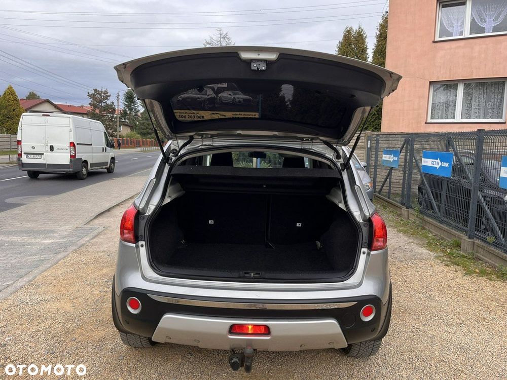 Nissan Qashqai - 24