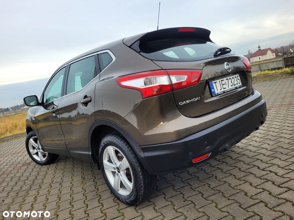 Nissan Qashqai 1.2 DIG-T N-Vision - 7