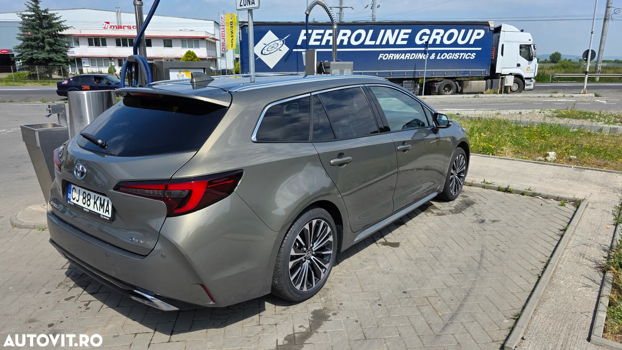 Toyota Corolla 1.8 HSD Dynamic - 11