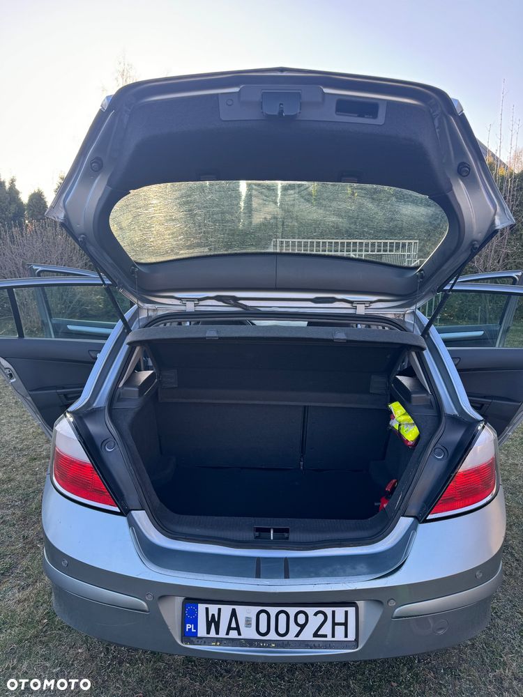 Opel Astra 1.4 Essentia - 13