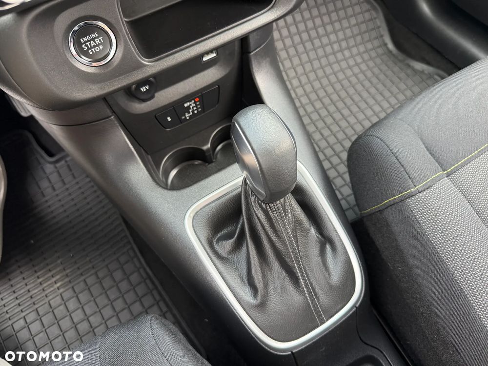 Citroën C3 Pure Tech 110 S&S EAT6 SHINE - 21
