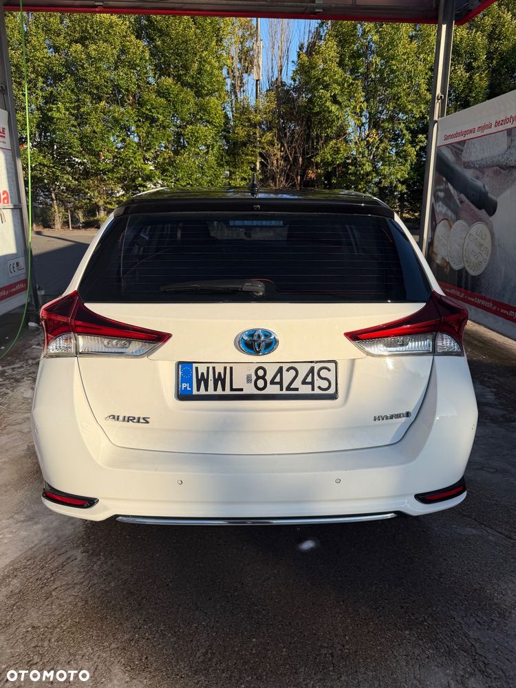 Toyota Auris Hybrid 135 Active - 3