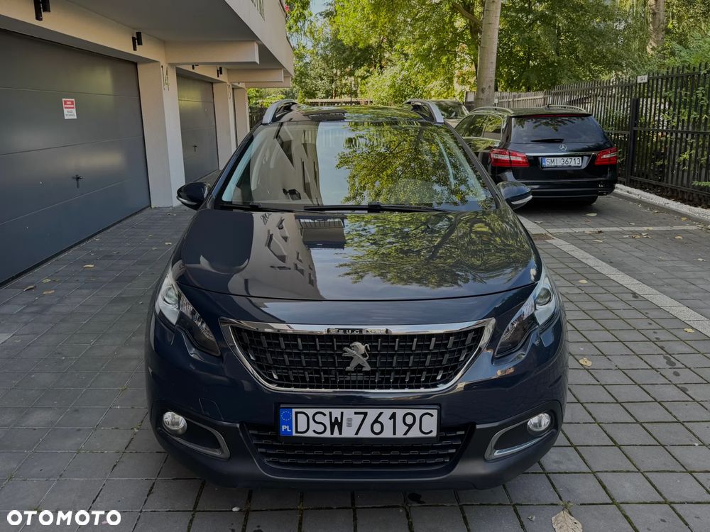 Peugeot 2008 1.2 Pure Tech Style - 2