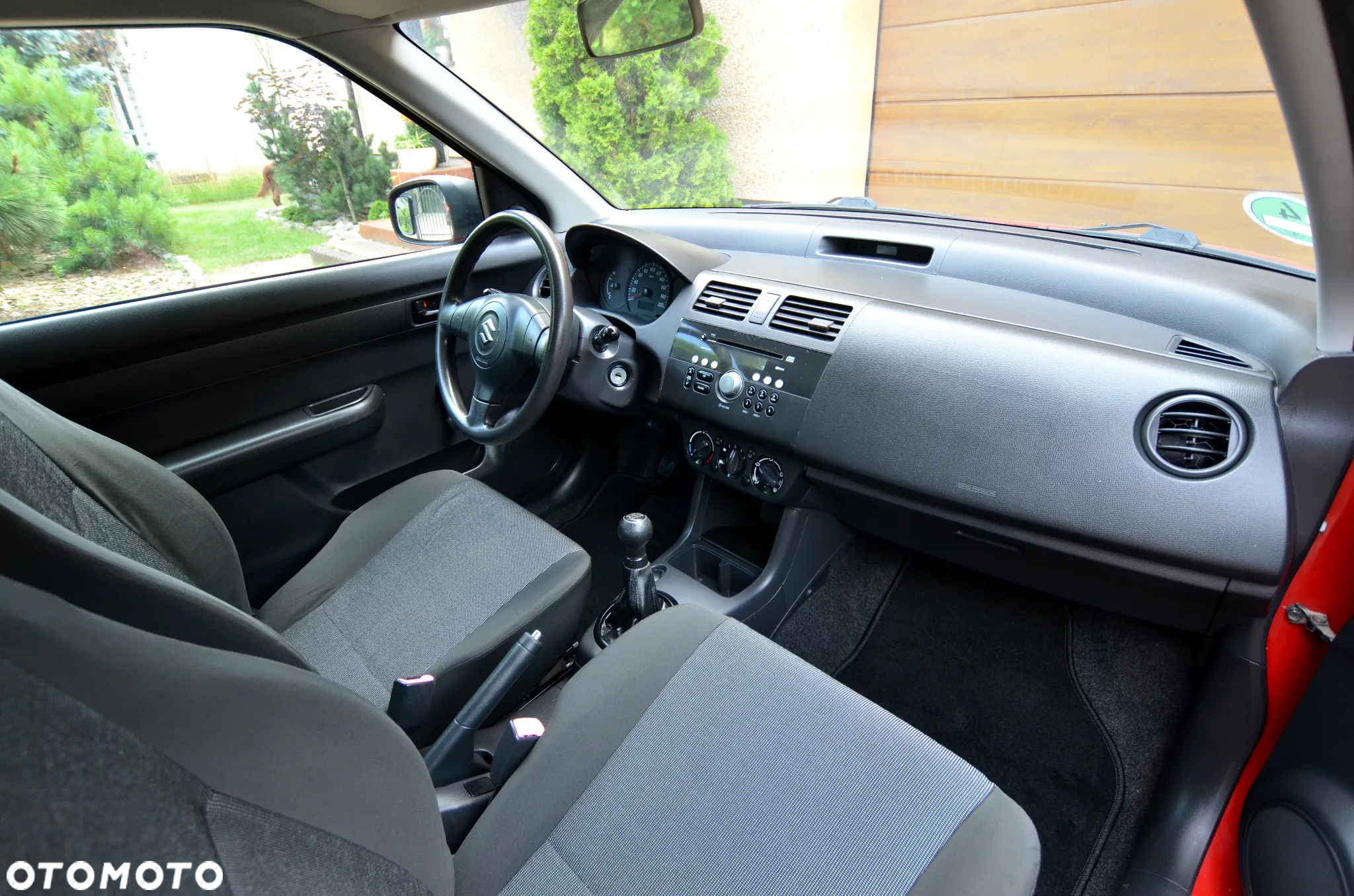Suzuki Swift 1.3 Classic - 6