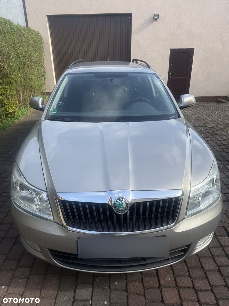 Skoda Octavia 1.4 TSI Family DSG - 2