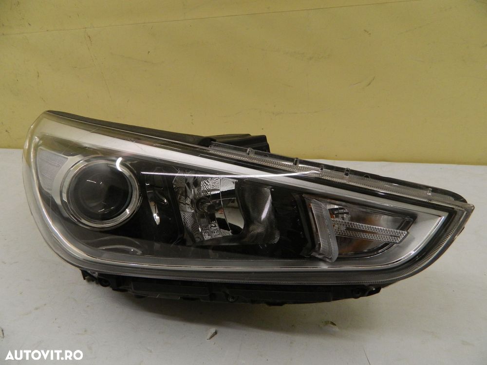 Far dreapta Hyundai I30 Halogen, 2017, 2018, 2019, 2020, cod origine 92102-G4020. - 3