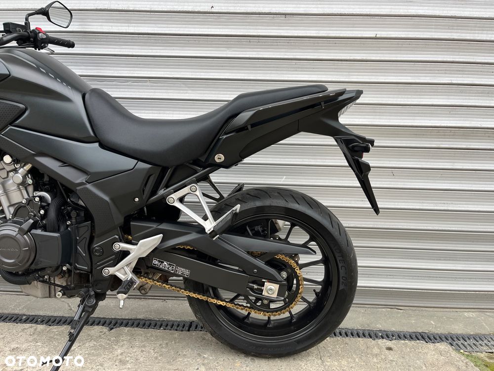 Honda CB - 32