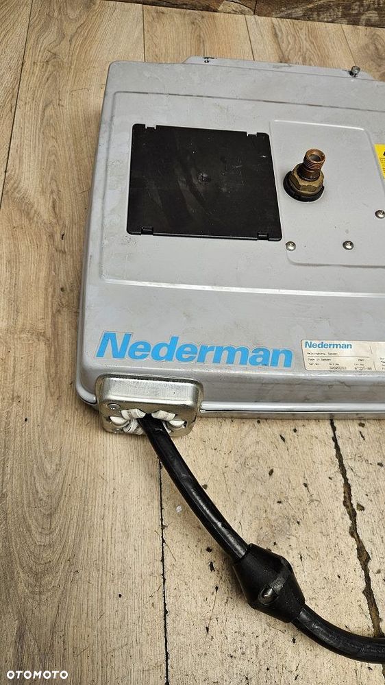 Profesjonalny Zwijacz do węża oleju NEDERMAN 884  10m 1/2" 75 Bar - 8