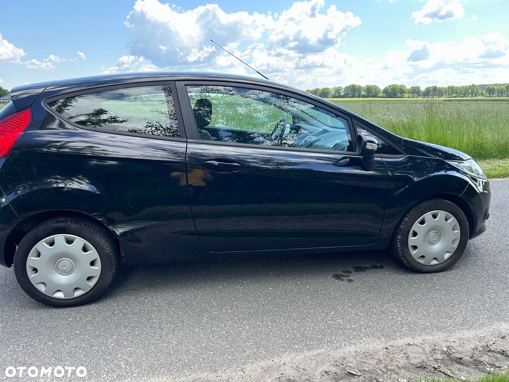 Ford Fiesta - 17
