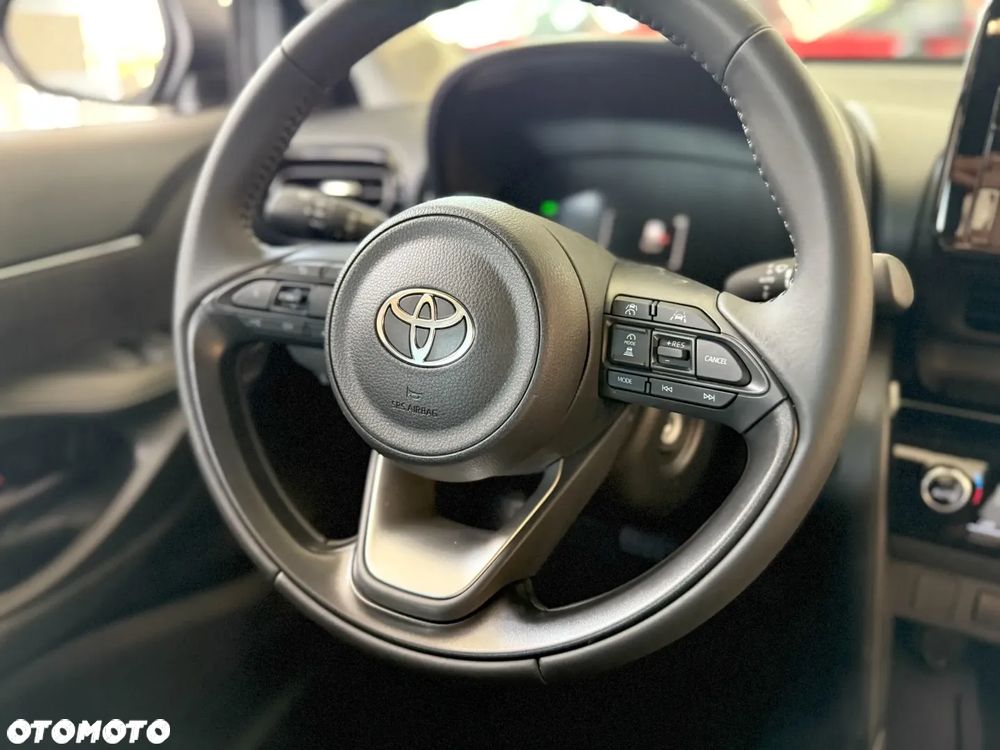 Toyota Yaris Cross ver-hybrid-1-5-comfort - 8