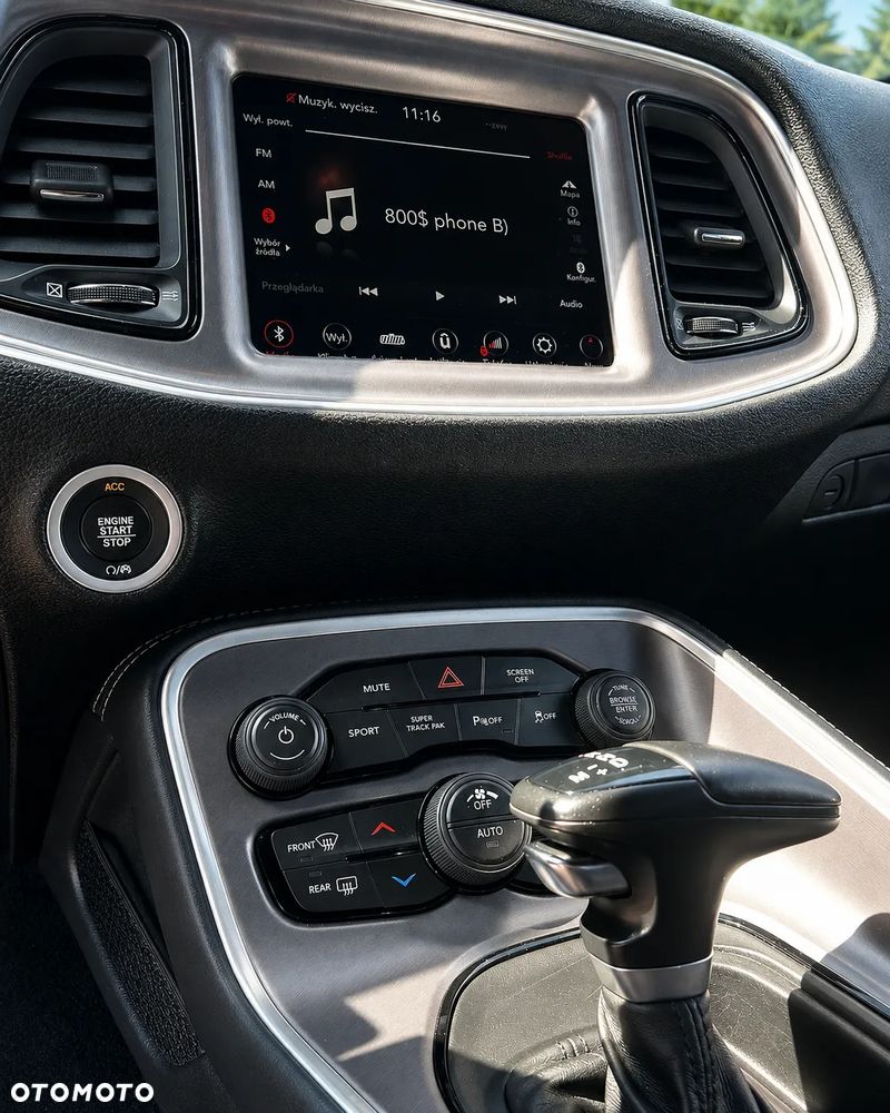 Dodge Challenger 5.7 R/T - 16