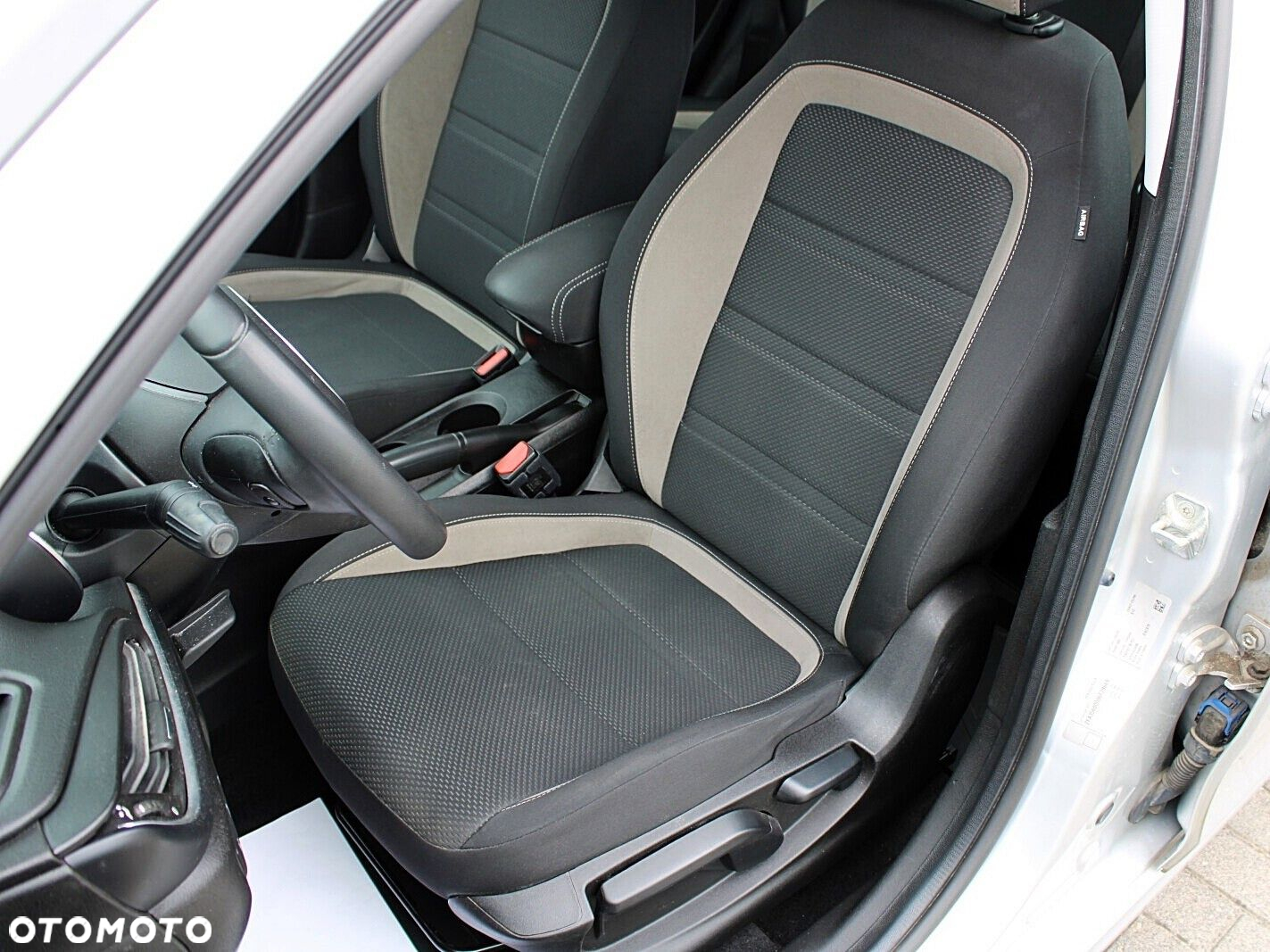 Fiat Tipo 1.4 T-Jet 16v Lounge EU6d - 13