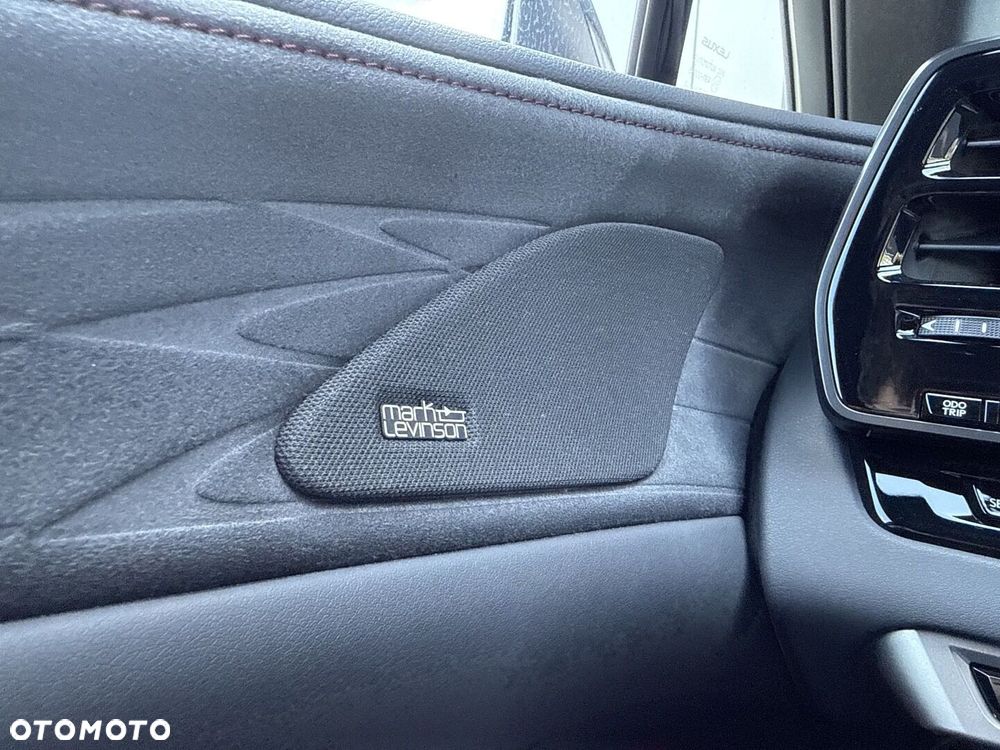 Lexus RX - 26