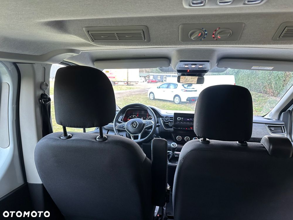 Renault Trafic Grand 2.0 dCi - 16