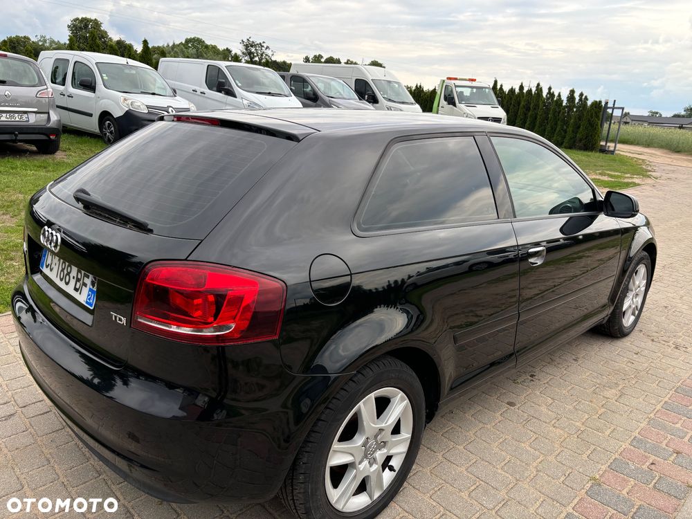 Audi A3 3-drzwiowe - 3