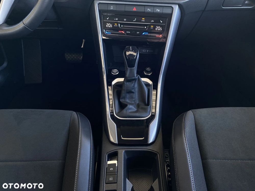 Volkswagen T-Roc 1.5 TSI Style DSG - 17