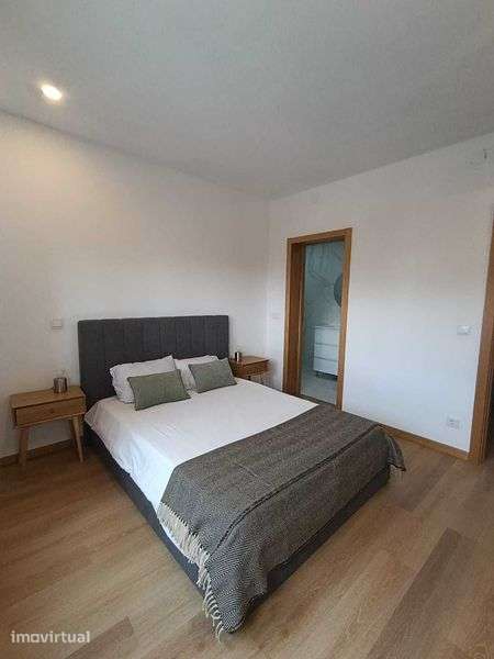 Apartamento T2 junto FEUC, HUC, Celas - Grande imagem: 3/8