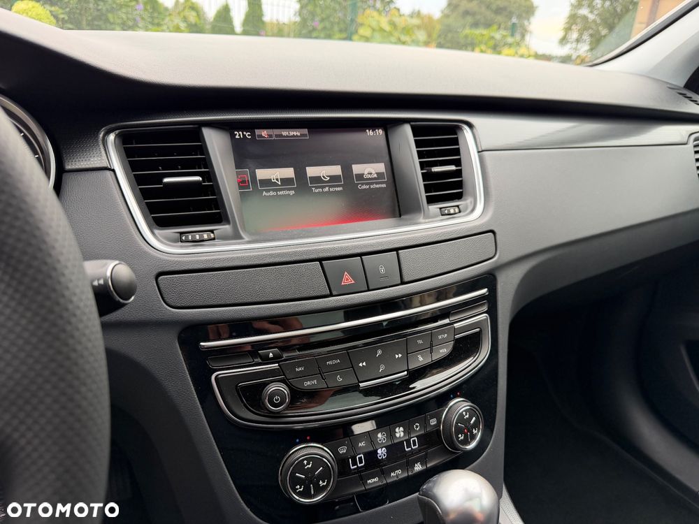 Peugeot 508 BlueHDi FAP 180 Automatik Stop&Start Allure - 39
