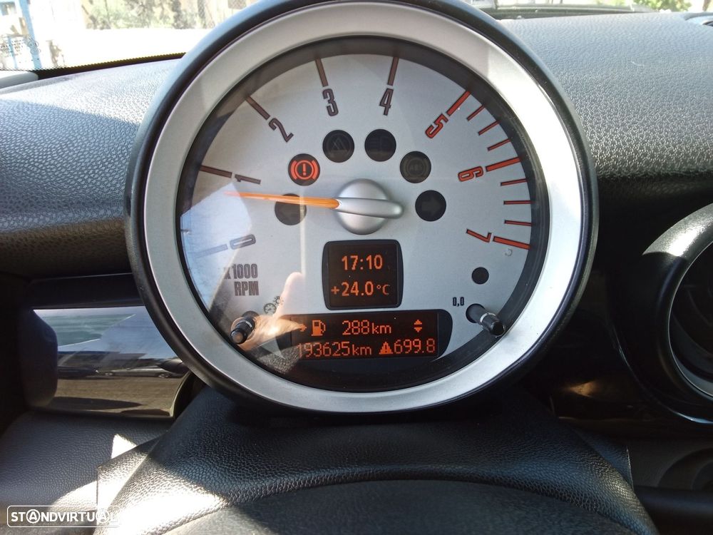 MINI Clubman Cooper D - 14