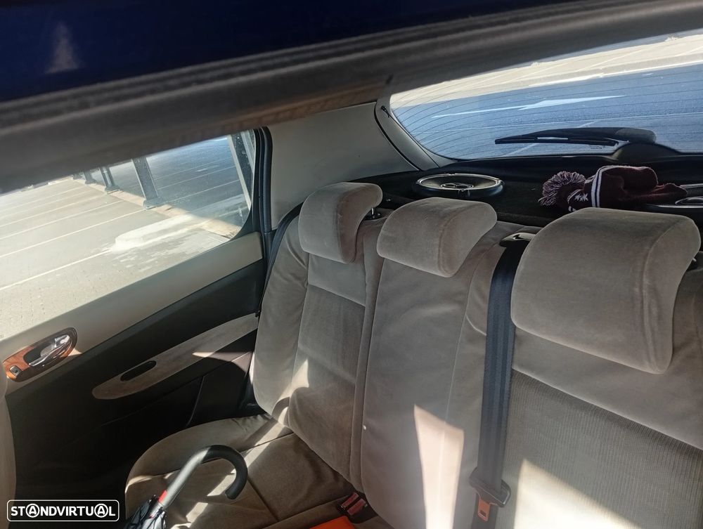 Peugeot 307 1.4 HDi XS Premium - 5