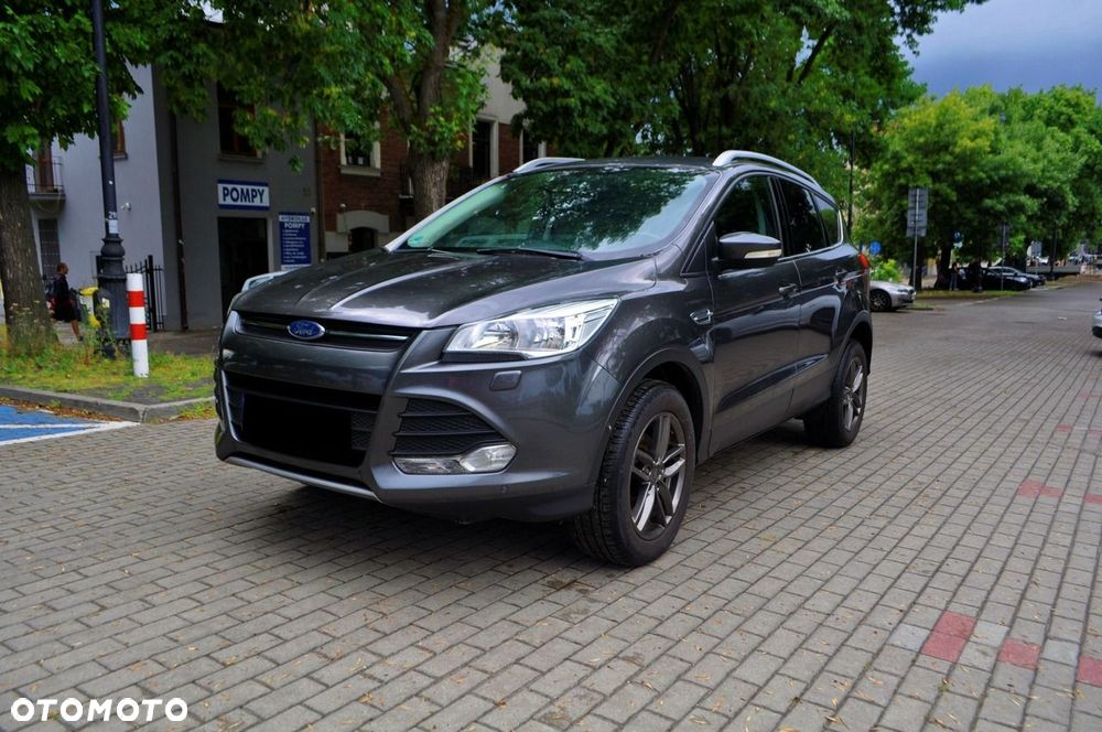 Ford Kuga - 4